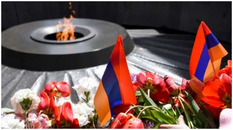Armenians commemorate WWI massacres by Ottoman Turks Armenians commemorate WWI massacres by Ottoman Turks