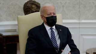 Biden reports drop in income, releases tax returns