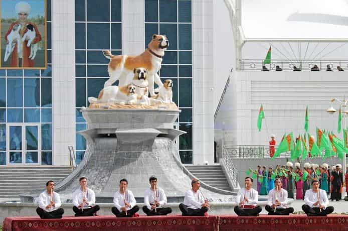 This dog has its day: Turkmenistan observes a new holiday honouring the Alabay breed
