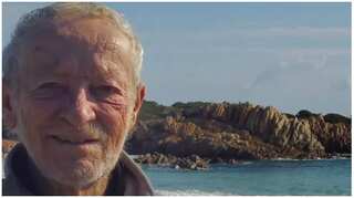 Italy's 'Robinson Crusoe' to leave his island after 32 years
