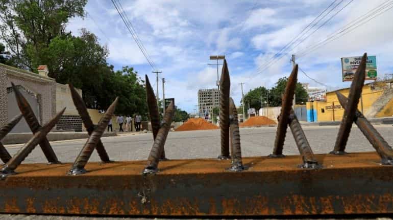 Forces opposed to Somali president control parts of Mogadishu Forces opposed to Somali president control parts of Mogadishu