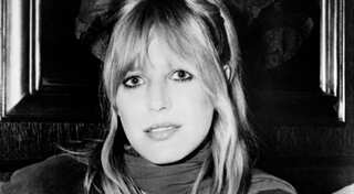 Marianne Faithfull turns to poetry as Covid robs her of song