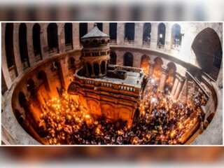 Orthodox Christians celebrate Holy Fire ceremony in Jerusalem