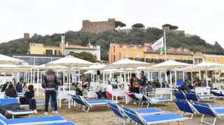 EU plans to open up countries to more foreign tourists this summer