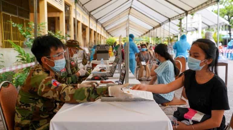 Cambodian capital to end blanket COVID-19 lockdown despite surge Cambodian capital to end blanket COVID-19 lockdown despite surge