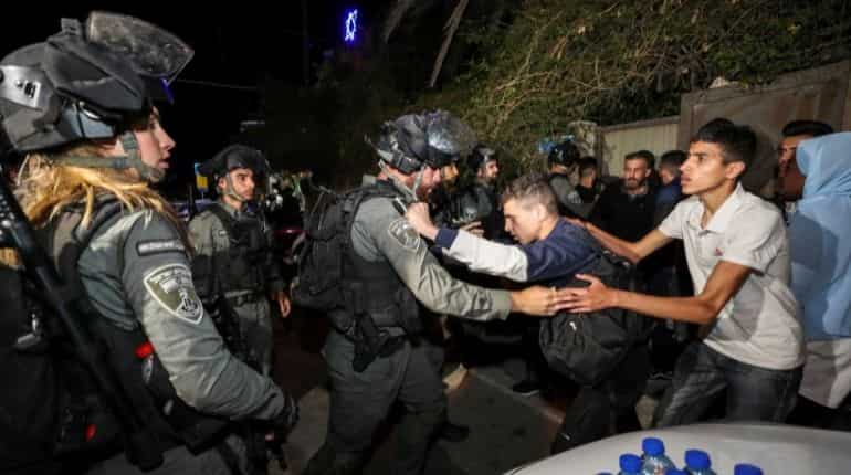 Jordan asks Israel to stop 'barbaric' attacks on worshippers in Jerusalem