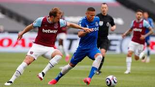 West Ham hopes for top-four dented by loss to Everton