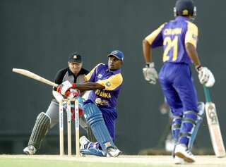 Independent tribunal clears Avishka Gunawardene of two corruption charges