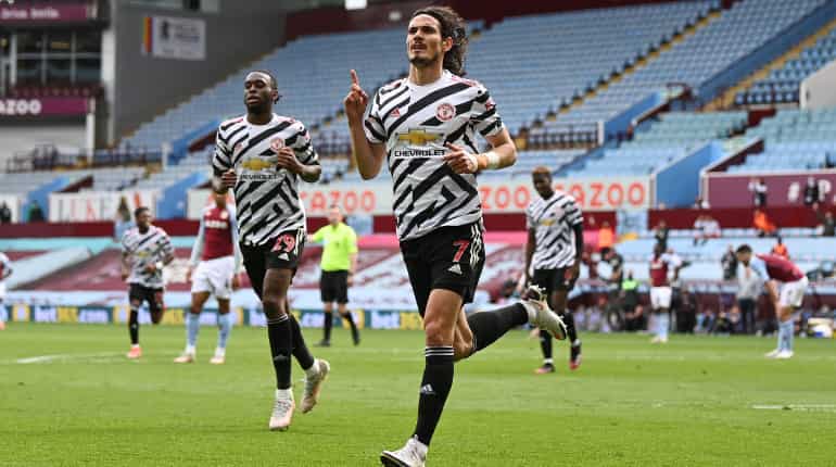 Edinson Cavani extends Manchester United stay with one-year deal Edinson Cavani extends Manchester United stay with one-year deal