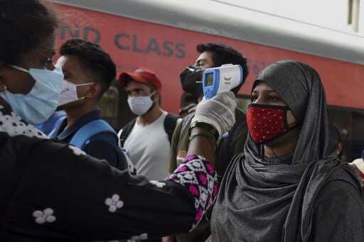 India's COVID-19 cases rise again as fatalities increase India's COVID-19 cases rise again as fatalities increase