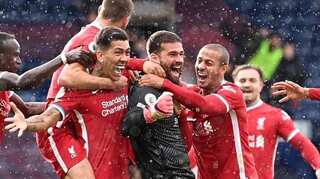 Goalkeeper to goalscorer as Alisson rescues Liverpool, Tottenham up to sixth