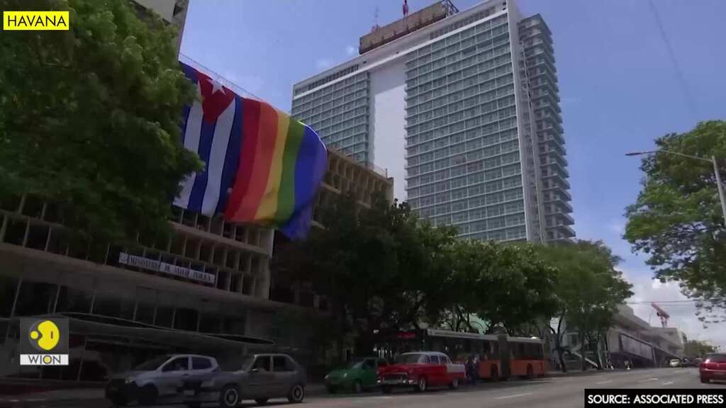 Gay pride flag unfurled on Cuban gov't building for first time