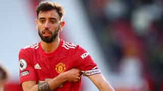 Bruno Fernandes signs new contract extension with Manchester United till 2026