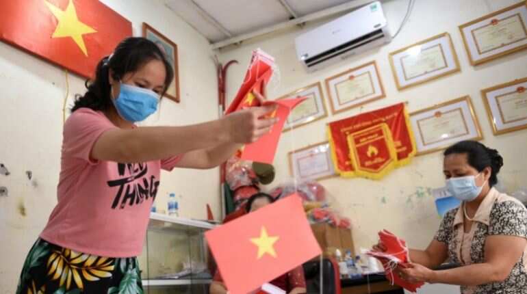 Vietnam holds parliament election amid new COVID-19 outbreak Vietnam holds parliament election amid new COVID-19 outbreak