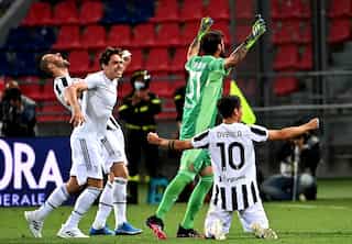 Football: Juventus and AC Milan qualify for Champions League, Napoli miss out