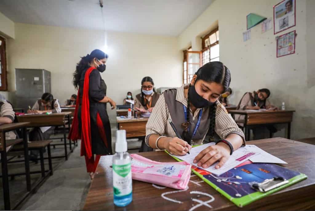 Indian Govt to take final call on June 1 regarding class 12th exams amidst ravaging pandemic