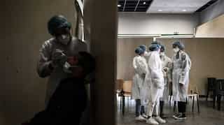 Covid in France: Race to vaccinate in Bordeaux as rare variant detected