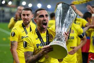 Football: Villarreal edge Man Utd in epic shootout to win Europa League