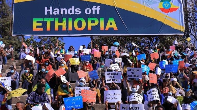 Ethiopians criticise United States at pro-government rally