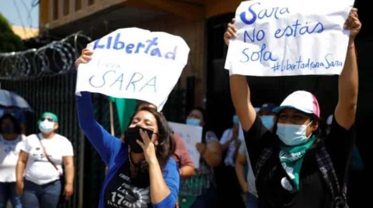 El Salvador court to free woman given 30 years for death of foetus