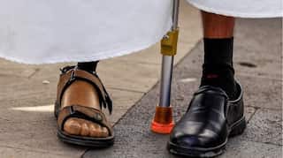 'Hundreds' of pictures show Australian soldiers drinking from slain Afghan's prosthetic leg, court told