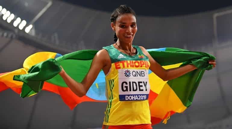 Tokyo 2020: Gidey breaks two-day-old 10,000m world record Tokyo 2020: Gidey breaks two-day-old 10,000m world record