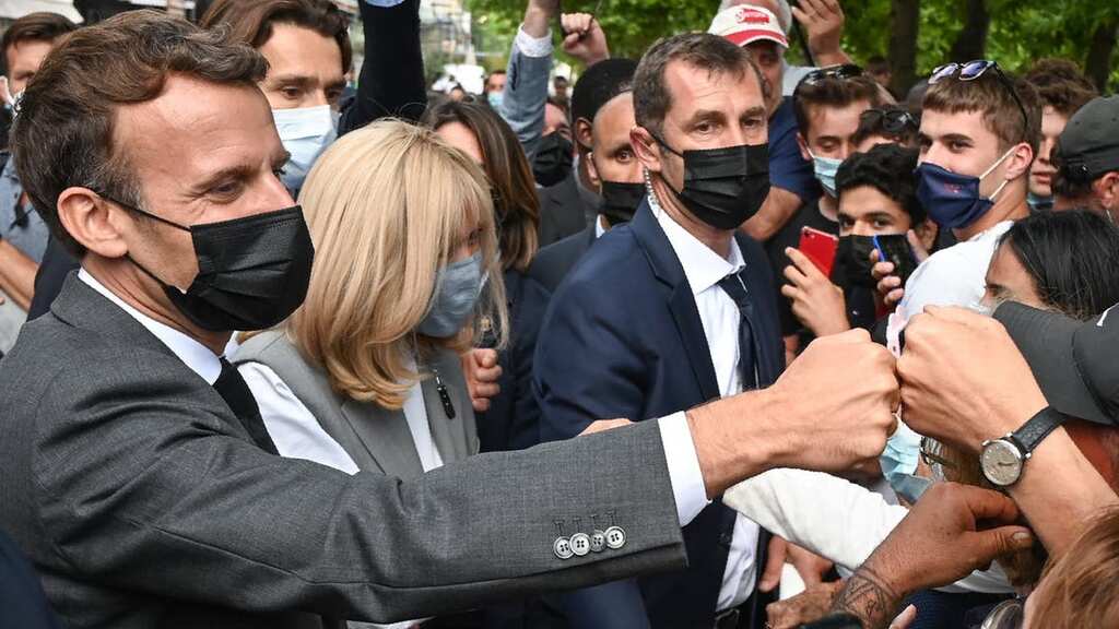 French prosecutors demand 18-month jail term for man who slapped Macron