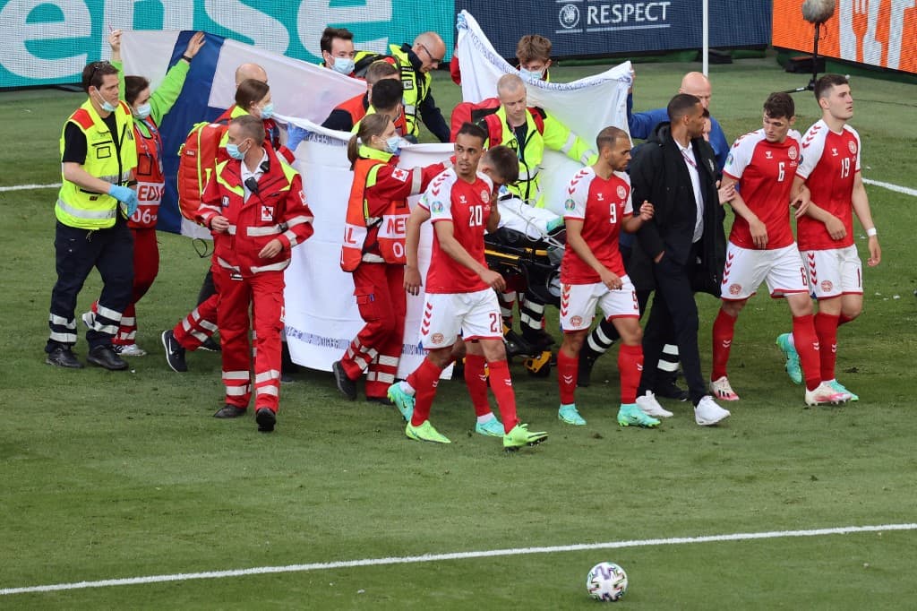 Football: Christian Eriksen collapse - Danish FA provide update as the midfielder continues to be 'stable' Football: Christian Eriksen collapse - Danish FA provide update as the midfielder continues to be 'stable'