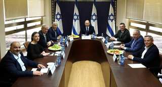 Explainer-Who's who in Israel's new patchwork coalition government