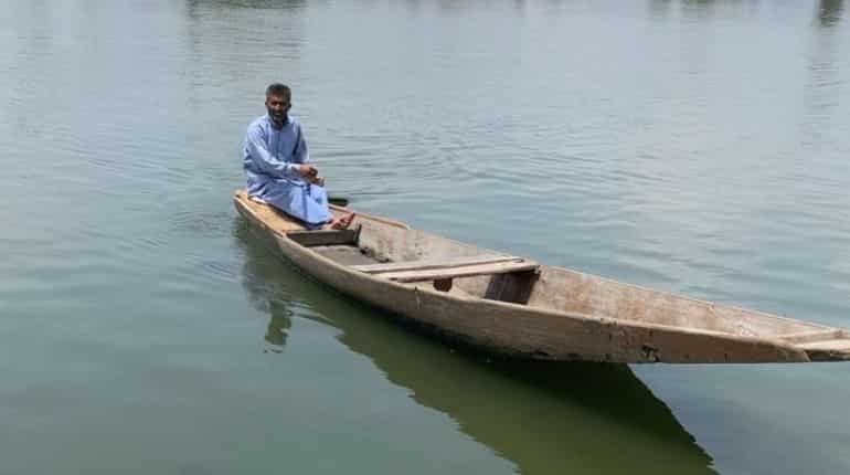 Tourist arrivals start in Kashmir, stakeholders expect revival of industry Tourist arrivals start in Kashmir, stakeholders expect revival of industry