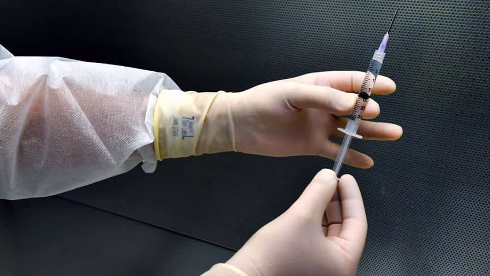 Global leaders pledge to share COVID-19 vaccine doses internationally