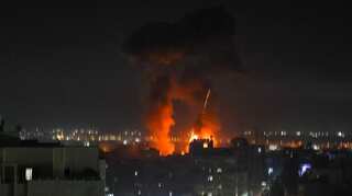 Israel carries out fresh airstrike in response to Palestinian arson balloons