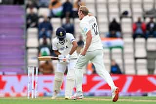 Cricket: Team India didn't show the patience needed in a Test match, says Sunil Gavaskar