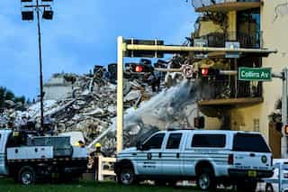 Two more victims found in Florida's building collapse; 22 dead, 126 missing