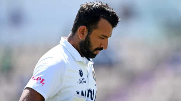 Former Pakistan skipper feels this Indian youngster can replace 'struggling' Cheteshwar Pujara Former Pakistan skipper feels this Indian youngster can replace 'struggling' Cheteshwar Pujara