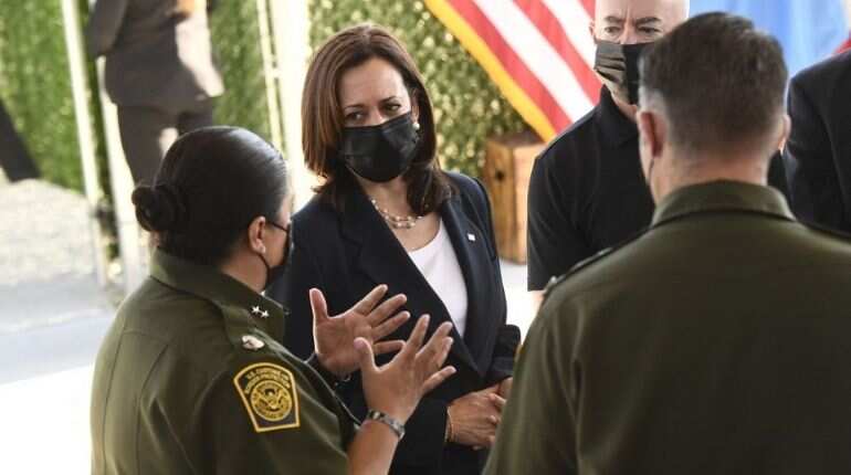 US Vice President Kamala Harris visits US-Mexico border after facing criticism for absence US Vice President Kamala Harris visits US-Mexico border after facing criticism for absence