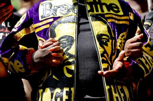 People react wearing Floyd jackets