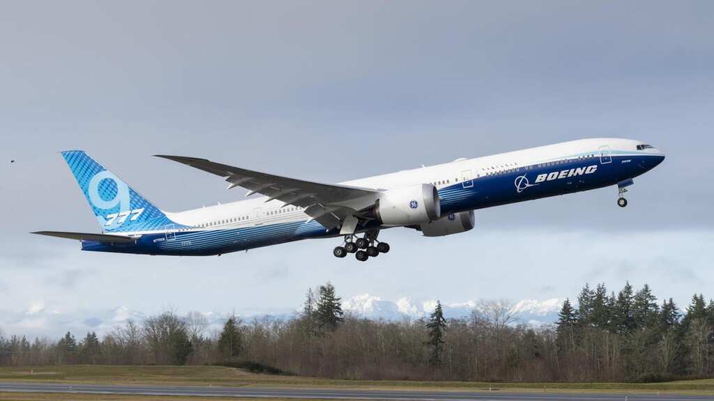 World Business Watch: US FAA says no realistic approval before mid-2023 for Boeing 777X