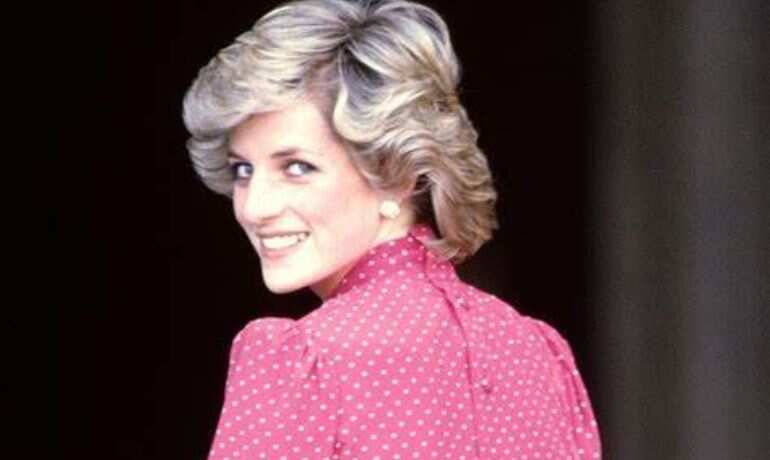 Did Princess Diana predict her tragic car accident ?