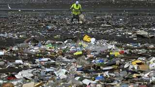 In a bid to eliminate plastic waste, UK to ban single use cutlery and plates