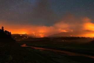 California wildfires reach edge of sequoia grove, home to world's largest tree
