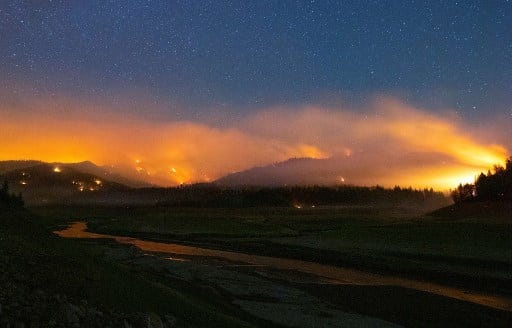 Fires grip California tourist spots ahead of holiday weekend Fires grip California tourist spots ahead of holiday weekend