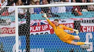 Football: Jordan Pickford breaks England goalkeeper record stretching back to 1966