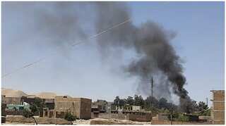 Britain tells nationals to leave Afghanistan immediately