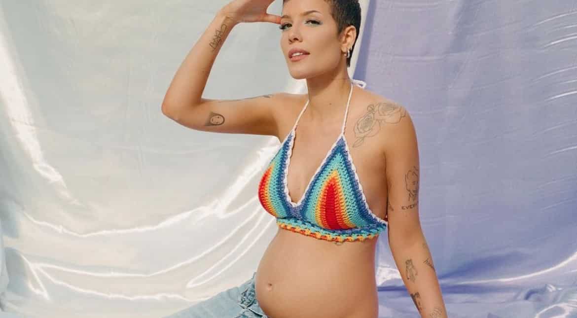 Singer Halsey flaunts her growing bump in new video, says she’s ‘been ready’ Singer Halsey flaunts her growing bump in new video, says she’s ‘been ready’