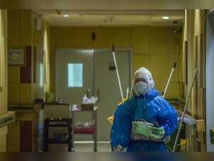 'Havana syndrome': Mystery illness affects Vienna US diplomats