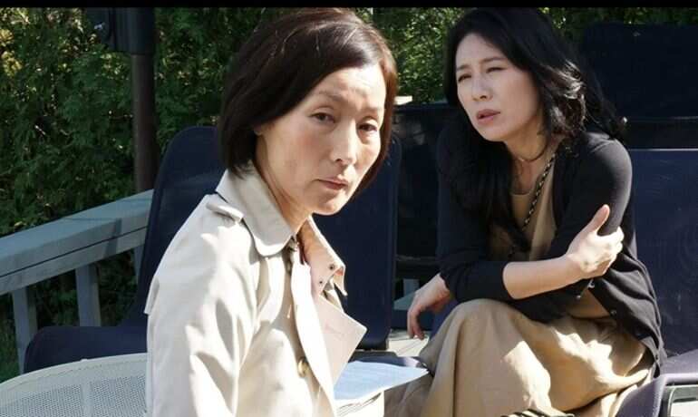 In Front of Your Face by Sang-soo Hong, Korea