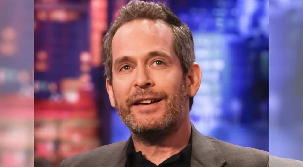 'The Alchemist' starring Sebastian de Souza, Tom Hollander falls apart