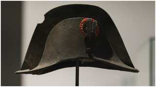 Napoleon's hat expected to fetch up to 600,000 Euros in auction