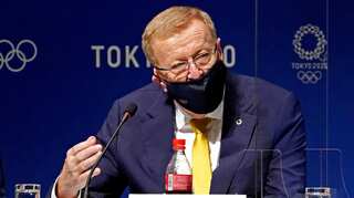 John Coates slammed for 'mansplaining' to Queensland premier on opening ceremony